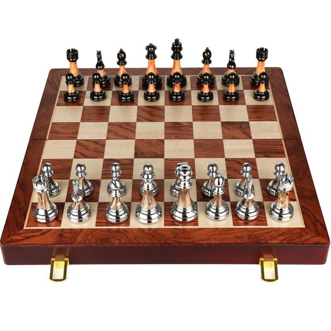 High End Chess Set With Zinc Alloy Acrylic Outer Electroplating - Image 4