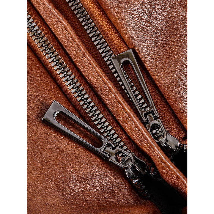 Leather Shoulder Bag with Structured Silhouette and Flap Closure - Image 6