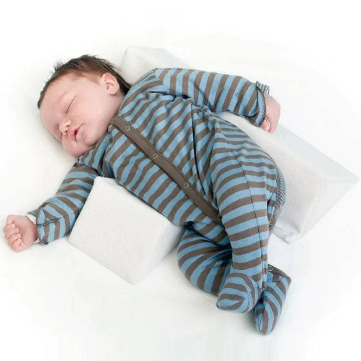 Newborn Side Sleeper Wedge Pillow With Removable Cover - Image 6