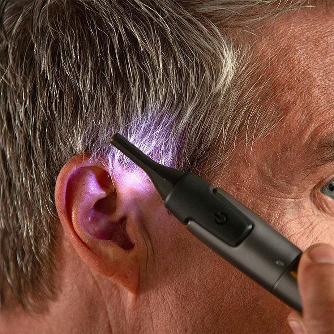 Precision Trimmer With LED Light And German Stainless Steel Blade - Image 3