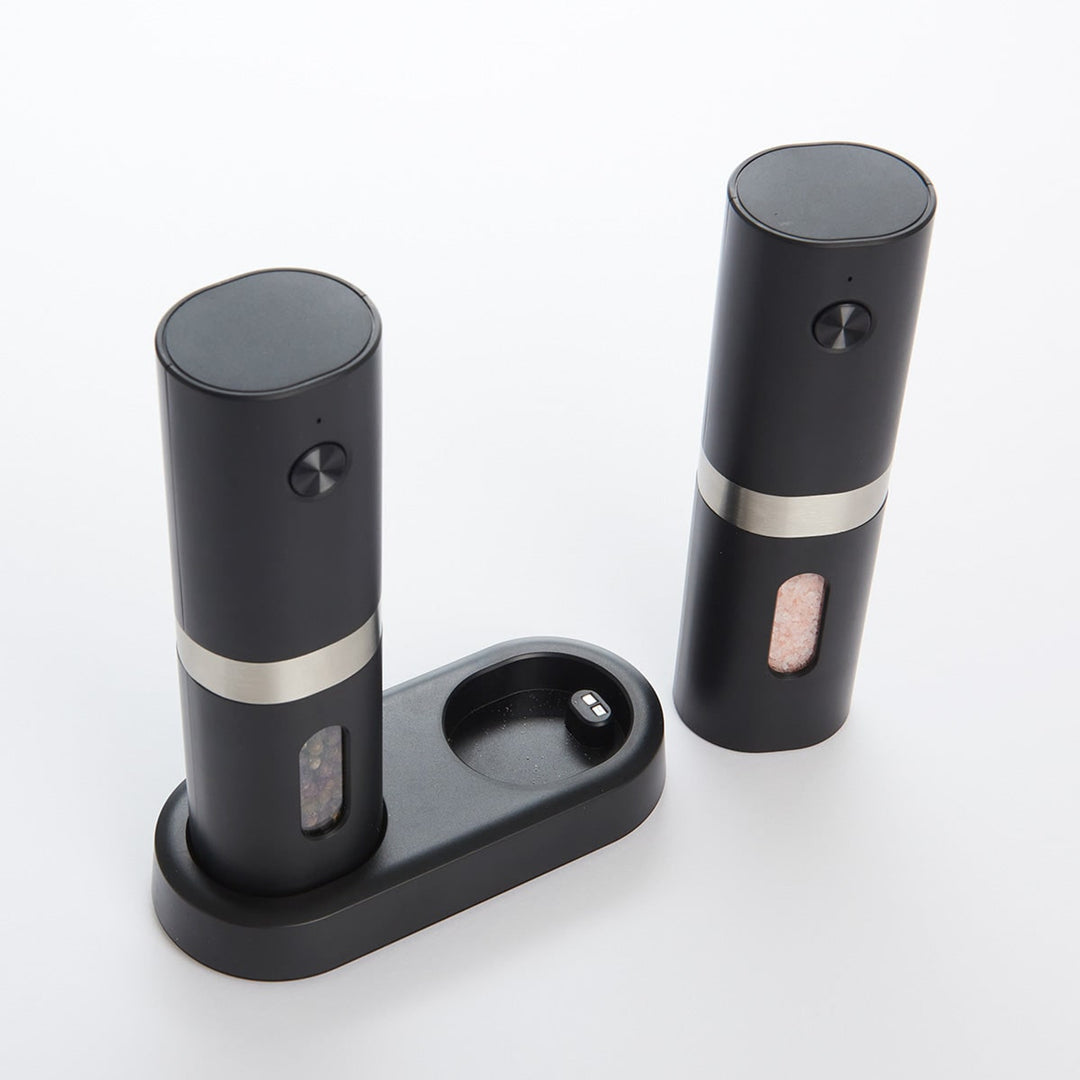 Rechargeable Salt And Pepper Mill Set With Adjustable Grind And LED Light - Image 7