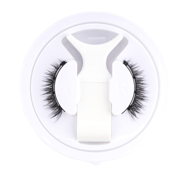 Reusable Magnetic Eyelash Set With Tweezer Applicator No Glue Needed - Image 3