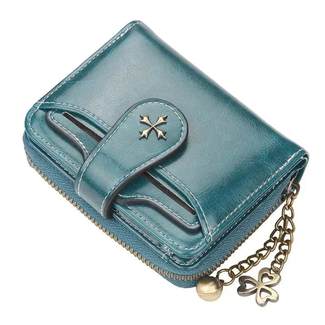 Women's Wallet with Streamlined Compact Design and Chain - Image 7